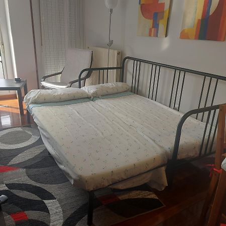 Soleado Piso Con Garaje Y Piscina A 8' Centro Apartment กาสโตร-อูร์เดียเลส ภายนอก รูปภาพ